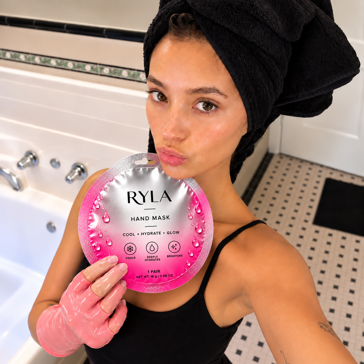 RYLA HAND GLAZE JELLY MASK